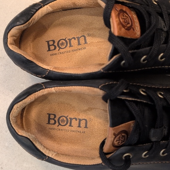 Born leather lace-up sneakers - Picture 2 of 4